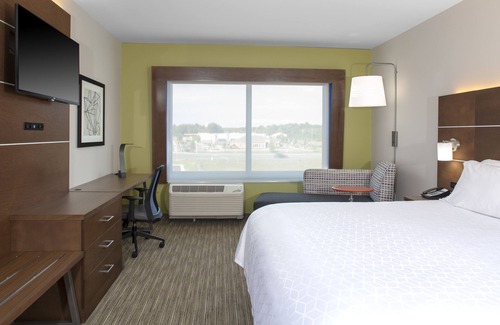 Dahlgren Hotel | Holiday Inn Express and Suites King George- Dahlgren by IHG