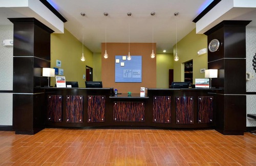 Alva Hotel | Holiday Inn Express Alva by IHG