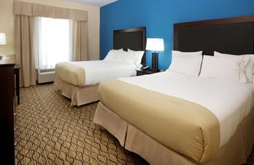 Bossier City Hotel | Holiday Inn Express and Suites Bossier City Louisiana Downs by IHG