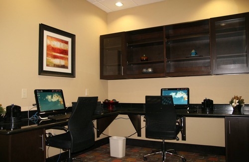 George West Hotel | Holiday Inn Express and Suites George West by IHG
