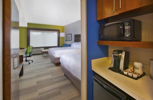 South Hill Hotel | Holiday Inn Express and Suites South Hill by IHG