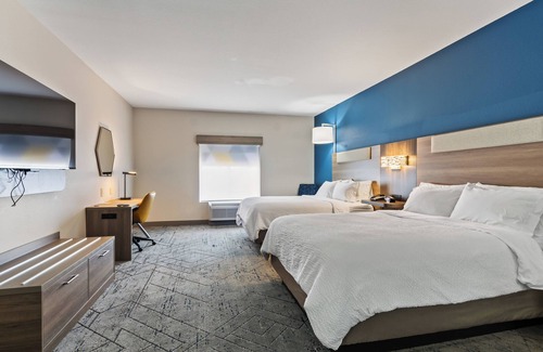 Wytheville Hotel | Holiday Inn Express and Suites Wytheville by IHG