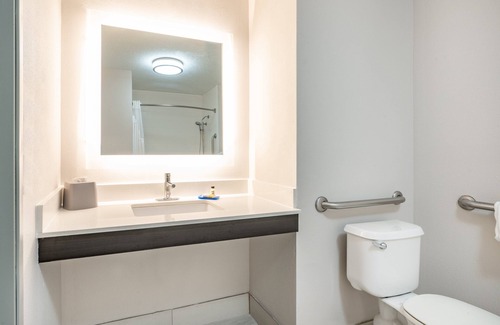 Albuquerque Hotel | Holiday Inn Express - Balloon Fiesta Park by IHG