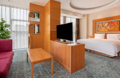 Wangjing Hotel | Holiday Inn Express Beijing Huacai by IHG