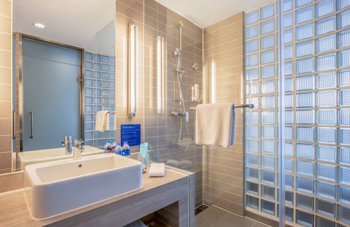 Chaoyang Hotel | Holiday Inn Express Beijing Airport Zone by IHG