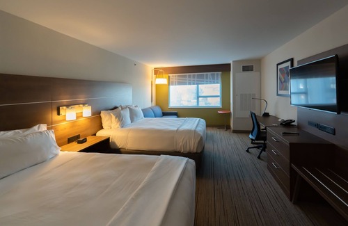 Dorchester Hotel | Holiday Inn Express Boston by IHG