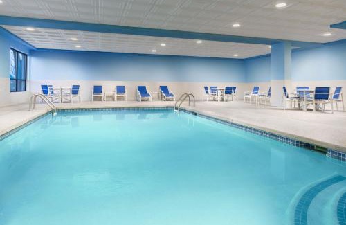 Brockton Hotel | Holiday Inn Express Boston Brockton by IHG