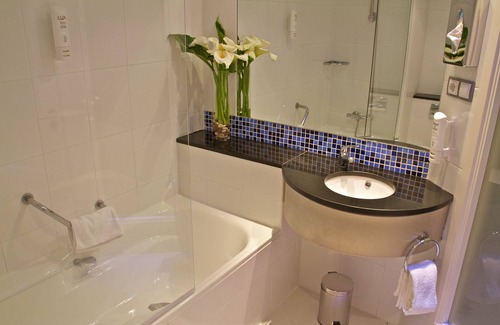 Los Barrios Hotel | Holiday Inn Express Campo De Gibraltar - Barrios by IHG