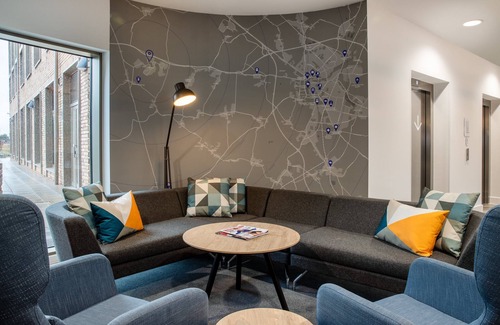 Cambourne Hotel | Holiday Inn Express Cambridge West Cambourne by IHG