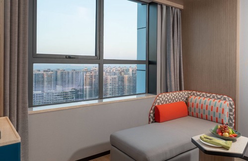 Changsha County Hotel | Holiday Inn Express Changsha Development Zone by IHG