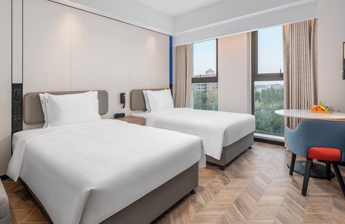 Shuangliu District Hotel | Holiday Inn Express Chengdu Shuangliu Airport by IHG