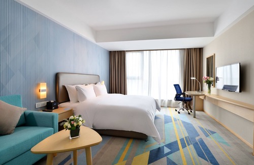 Chengdu Hotel | Holiday Inn Express Chengdu Tianhe by IHG
