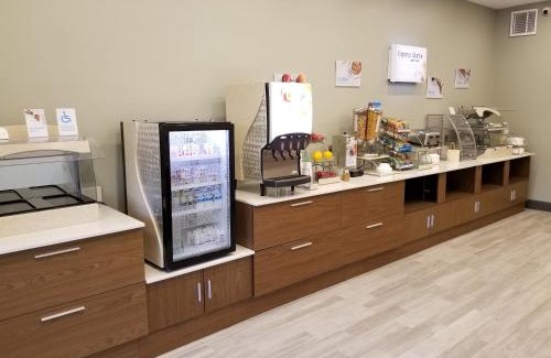 Dentsville Hotel | Holiday Inn Express Columbia NE - Fort Jackson by IHG