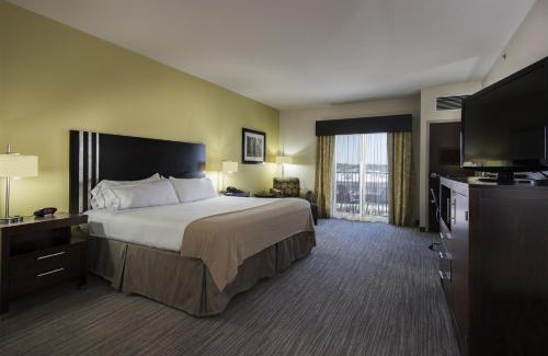 Conway Hotel | Holiday Inn Express Conway by IHG