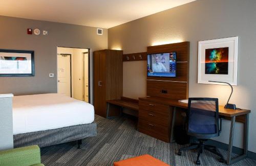 Evansville Hotel | Holiday Inn Express - Evansville by IHG