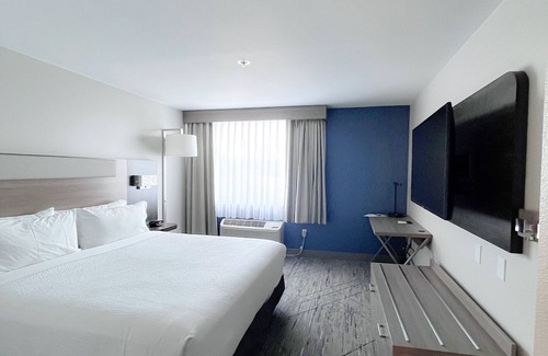 Federal Way Hotel | Holiday Inn Express Federal Way Seattle South by IHG