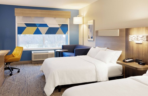 Fremont Hotel | Holiday Inn Express Fremont by IHG