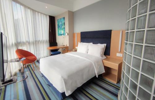 Jin'an District Hotel | Holiday Inn Express Fuzhou Downtown by IHG