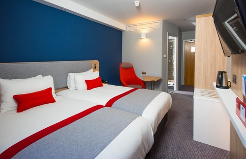 Burton on Trent Hotel | Holiday Inn Express Burton Upon Trent by IHG