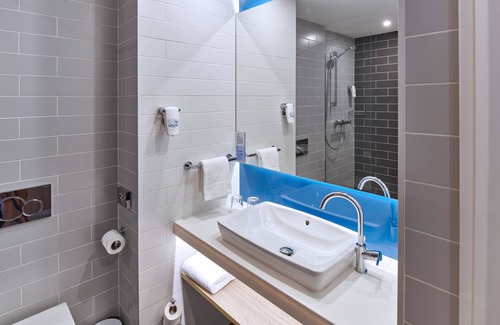 Gibraltar Hotel | Holiday Inn Express Gibraltar by IHG