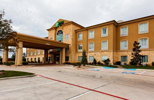 Glen Rose Hotel | Holiday Inn Express Glen Rose by IHG