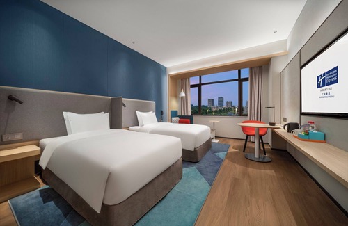 Panyu Hotel | Holiday Inn Express Guangzhou Panyu by IHG