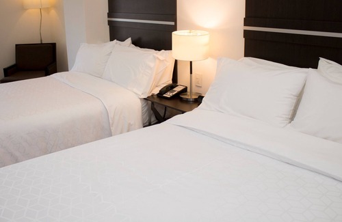 Guaymas Hotel | Holiday Inn Express Guaymas by IHG