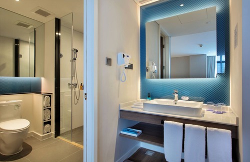 Xiufeng Hotel | Holiday Inn Express Guilin City Center by IHG