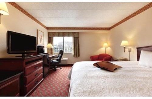 Rocky Hill Hotel | Holiday Inn Express Hartford South - Rocky Hill by IHG