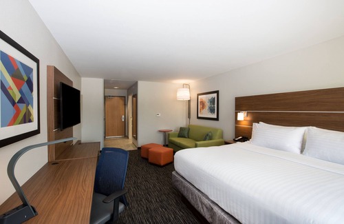 Hastings Hotel | Holiday Inn Express Hastings by IHG