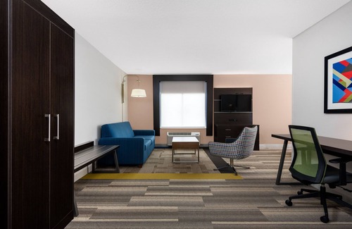 Hillsville Hotel | Holiday Inn Express Hillsville by IHG