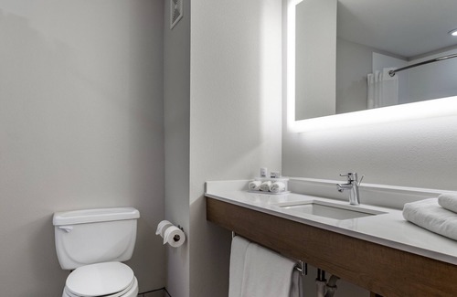 Natchitoches Hotel | Holiday Inn Express Hotel & Suites Natchitoches by IHG