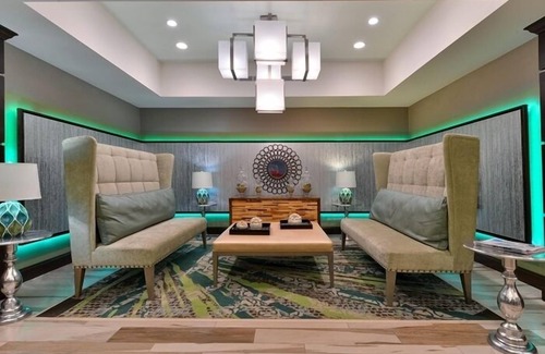 Schulenburg Hotel | Holiday Inn Express Hotel & Suites Schulenburg by IHG