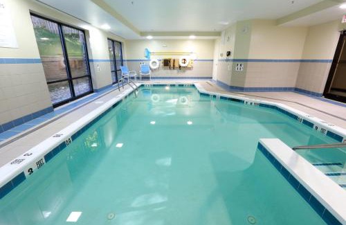 Cheyney Hotel | Holiday Inn Express Hotel & Suites West Chester by IHG
