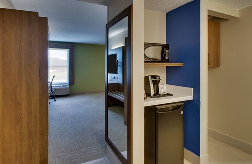 Horse Cave Hotel | Holiday Inn Express Horse Cave by IHG