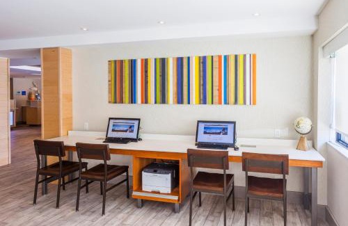 Saint John Hotel | Holiday Inn Express Hotel & Suites Saint John Harbour Side by IHG
