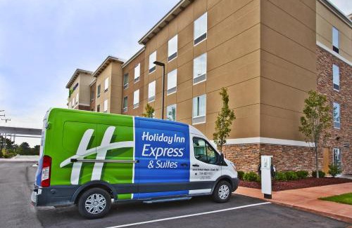 Ann Arbor Hotel | Holiday Inn Express Hotel & Suites Ann Arbor West by IHG
