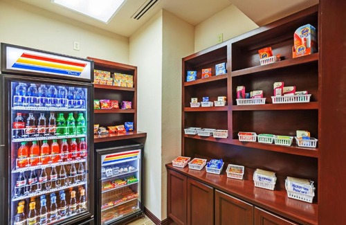 Eagle Pass Hotel | Holiday Inn Express Hotel & Suites Eagle Pass by IHG