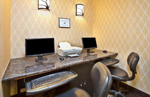Harrington Hotel | Holiday Inn Express Hotel and Suites Harrington - Dover Area by IHG