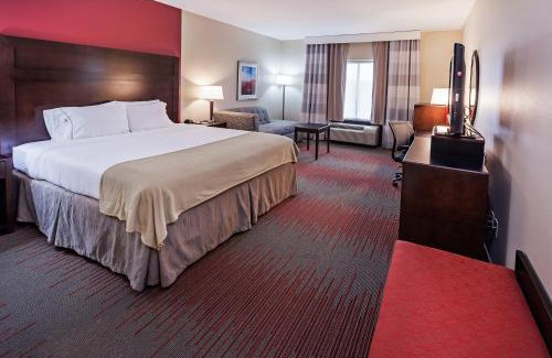 Duncan Hotel | Holiday Inn Express Hotel and Suites Duncan by IHG