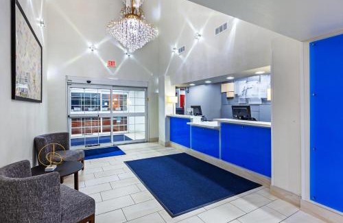 South Tulsa Hotel | Holiday Inn Express Hotel and Suites Jenks by IHG