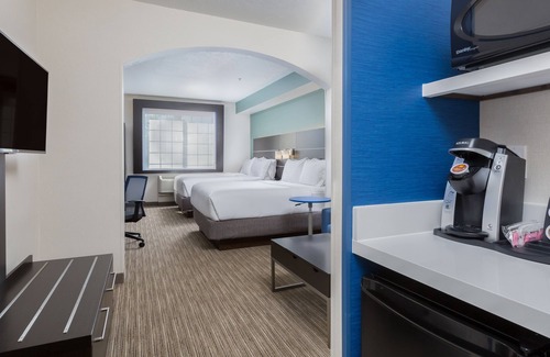 Eugene Hotel | Holiday Inn Express Hotel & Suites Eugene Downtown-University by IHG