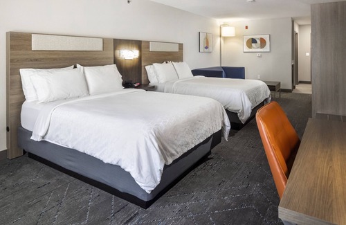 Festus Hotel | Holiday Inn Express Hotel & Suites FESTUS - SOUTH ST. LOUIS by IHG
