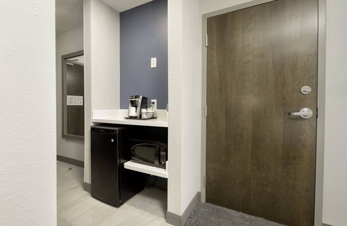 Festus Hotel | Holiday Inn Express Hotel & Suites FESTUS - SOUTH ST. LOUIS by IHG