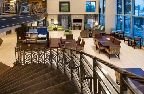 Houston Hotel | Holiday Inn Express Hotel & Suites Houston North Intercontinental by IHG