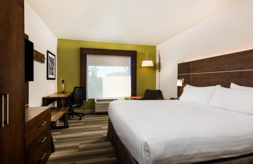 Bartow Hotel | Holiday Inn Express Hotel & Suites Bartow by IHG
