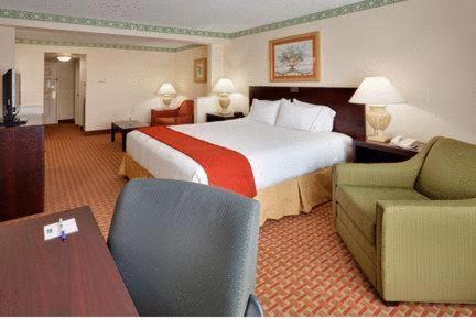 Palmer Hotel | Holiday Inn Express Hotel & Suites Easton by IHG