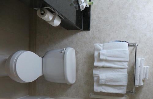 Raton Hotel | Holiday Inn Express Hotel & Suites Raton by IHG