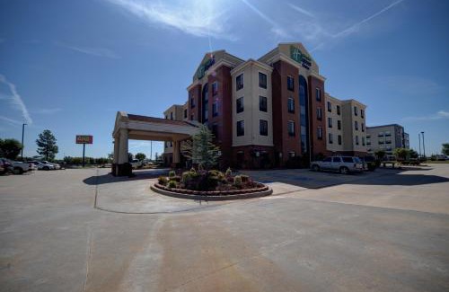 Yukon Hotel | Holiday Inn Express Hotel & Suites Oklahoma City-West Yukon by IHG