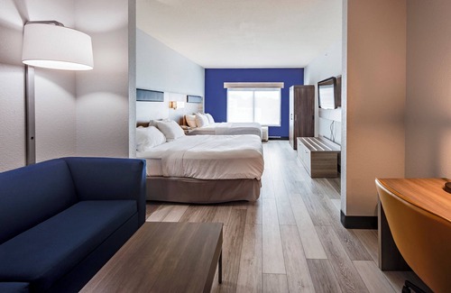 Columbus Hotel | Holiday Inn Express Hotel & Suites Columbus Univ Area - Osu by IHG